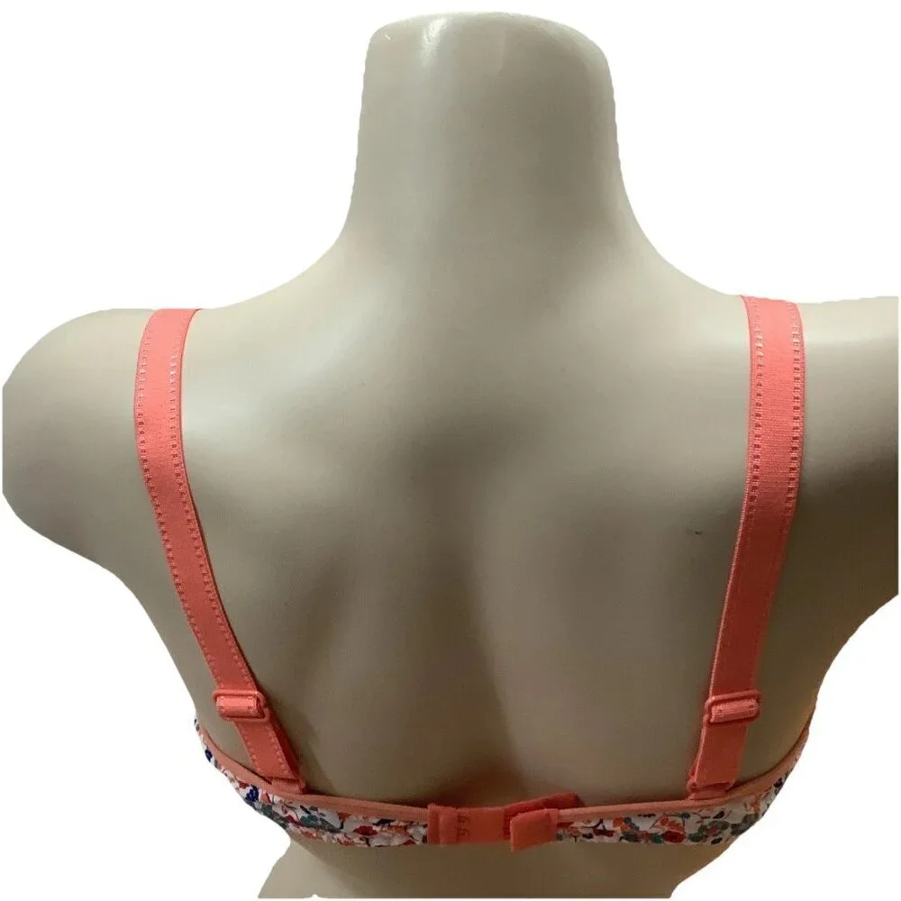 Massam Size Large Peach Floral Lace Underwire Bra. Made in Brazil New.